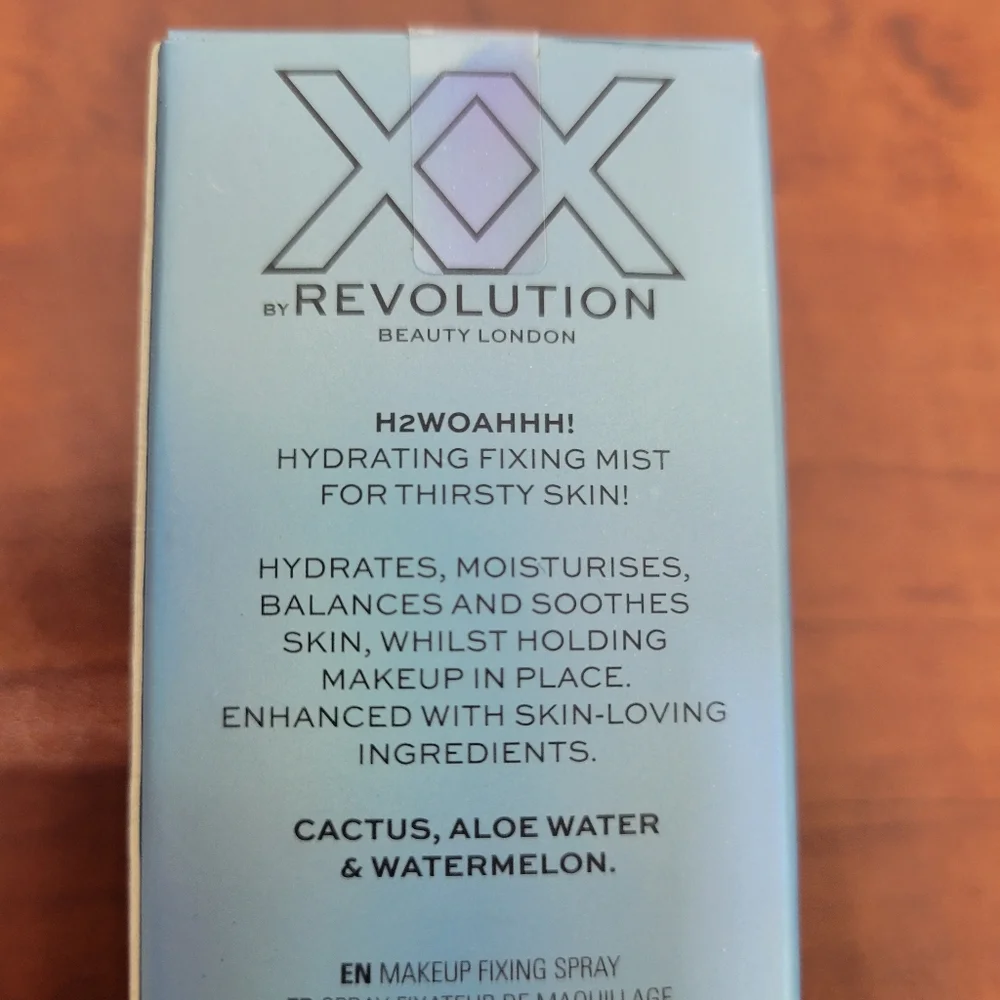 Xx By Revolution Hydra Fixx Hydrating Fixing Mist 3.38 NIB